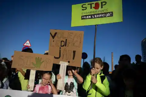 Imagen 1 de La burocracia y la inflación encarece un 50% el coste de construcción de nuevas escuelas en Cataluña