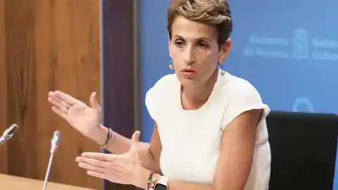 Imagen 1 de Chivite cesa al director de Obras Públicas tras la polémica por el sobrecoste de los túneles de Belate