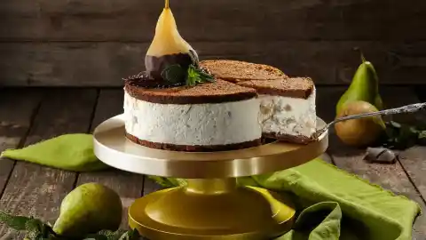 Imagen 1 de Tarta de ricotta y pera: una receta sin harinas, sin azúcar y sin gluten
