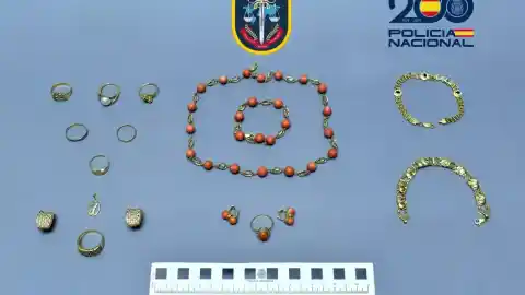 Imagen 1 de Detenida por robar joyas a la anciana para la que trabajaba de asistenta