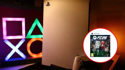 Imagen 1 de Si regalas una PlayStation 5 en Navidad, ahora está a precio de Black Friday con el antiguo FIFA gratis