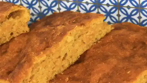 Imagen 1 de Ni empanada ni focaccia: el plato típico de Murcia que resulta familiar pero lleva un ingrediente fundamental