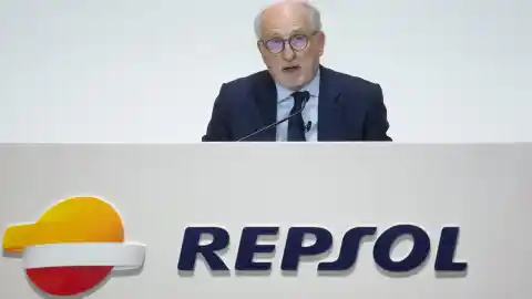 Imagen 1 de Repsol revisará su plan estratégico en marzo al recortar el beneficio un 37% por los menores precios de crudo