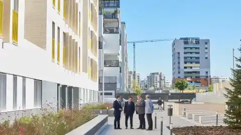 Imagen 1 de Más de 6.100 viviendas estarán en marcha en Madrid en 2026 para destinarlas a alquiler asequible