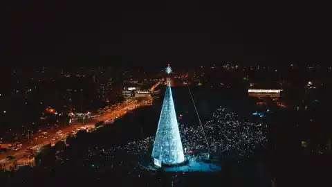 Imagen 1 de Más alumbrado, vermús, verbena en Año Nuevo y una gran fiesta de Reyes: así será la Navidad en Guadalajara