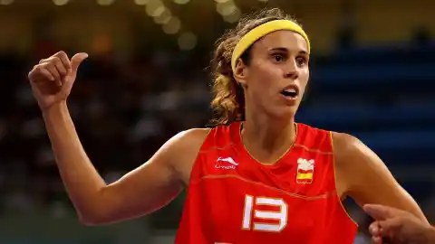Imagen 1 de La leyenda del baloncesto Amaya Valdemoro entra en el Hall of Fame de la WNBA: "Soy una afortunada por ser la primera española"