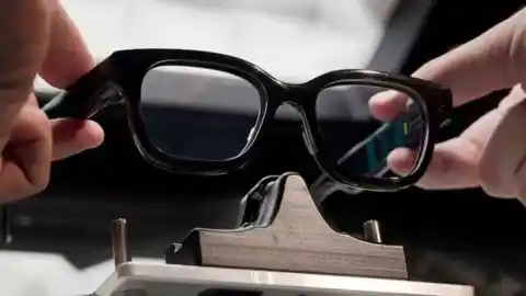 Imagen 1 de Google y Magic Leap se alían para crear unas gafas con IA que puedan usarse en el día día