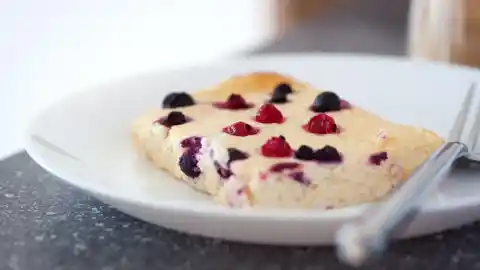 Imagen 1 de Pastel de arándanos y yogur, una receta barata y perfecta para la pérdida de grasa