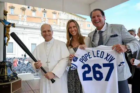 Imagen 1 de De la memética papal