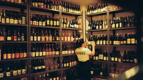 Imagen 1 de El restaurante de Valencia que es uno de los favoritos de los usuarios de TheFork en toda España: un wine-bar en el barrio de Patraix