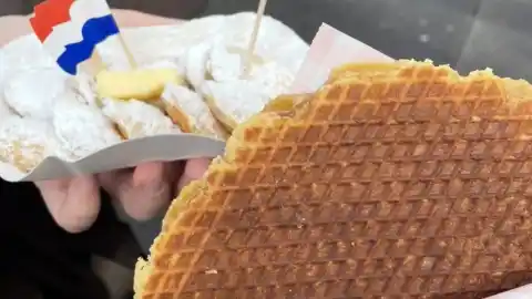 Imagen 1 de Del 'bitterballen' al 'stroopwafel': los platos típicos que tienes que probar si viajas a Países Bajos
