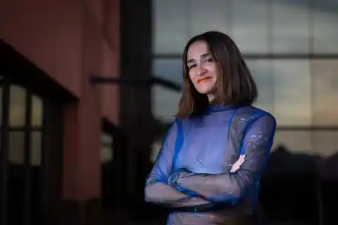 Imagen 1 de Marta Salicrú: “Caldria fer amb la llengua el mateix exercici que es va fer fa uns anys amb el feminisme”