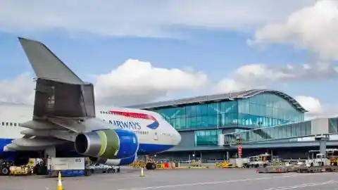 Imagen 1 de IAG tensa el pulso con Heathrow por el aumento de costes derivado de sus planes de expansión