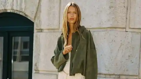 Imagen 1 de Shein tiene un clon de la bomber de ante de Zara que nos encanta: cuesta 30 euros menos