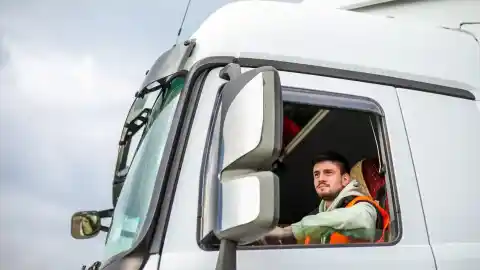 Imagen 1 de ¿Cuánto dura el examen práctico del carnet de camión?