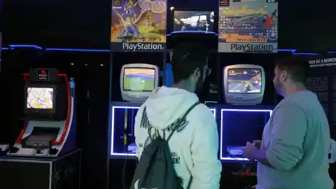 Imagen 1 de Una nueva exposición del OXO Museo del Videojuego de Málaga recorre los 30 años de PlayStation