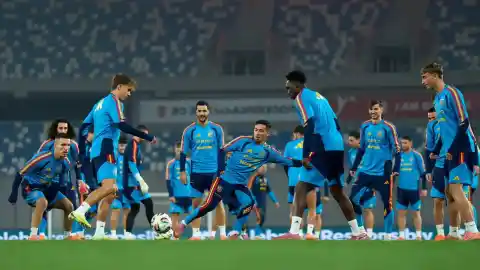 Imagen 1 de España visita a Georgia en un partido 'trampa' que puede darle el billete al Mundial