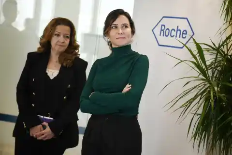 Imagen 1 de Un informe ciudadano cifra el “abuso” de los contratos a dedo en la sanidad madrileña: son el 99,5% del total