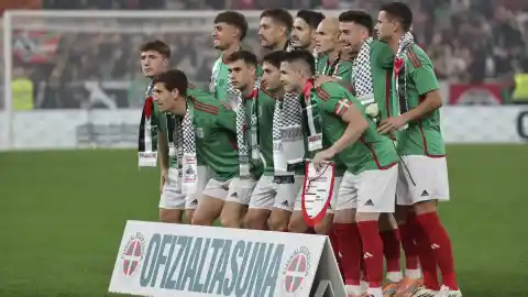 Imagen 1 de La selección de Euskadi golea a Palestina en San Mamés