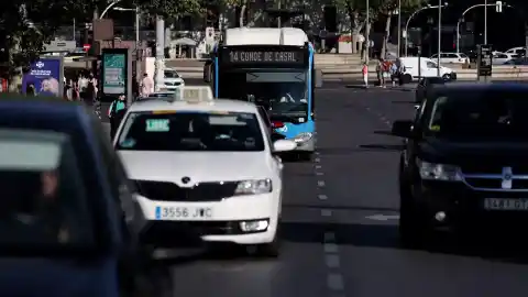 Imagen 1 de Más buses y conductores de EMT, un IBI social y 336 millones para vivienda: las enmiendas del PSOE a los Presupuestos de 2026