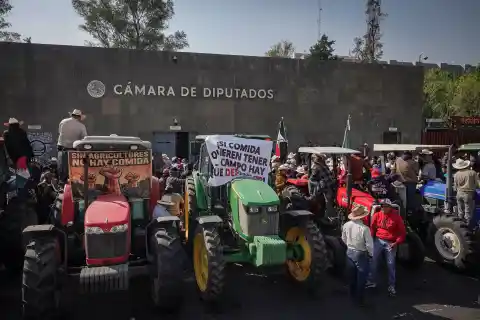 Imagen 1 de Los campesinos retoman las protestas en rechazo a la Ley de Aguas de Sheinbaum: “Es el último clavo al ataúd del campo mexicano”
