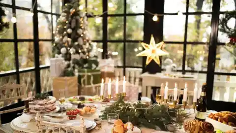 Imagen 1 de Cómo decorar la mesa de Navidad: 10 ideas elegantes y fáciles de copiar