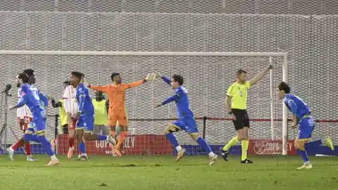 Imagen 1 de El Girona firma otra debacle copera en Ourense