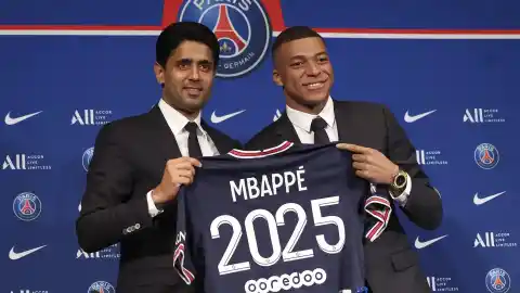 Imagen 1 de Guerra millonaria entre el PSG y Mbappé: el club pide al jugador 440 millones y Kylian le reclama 263