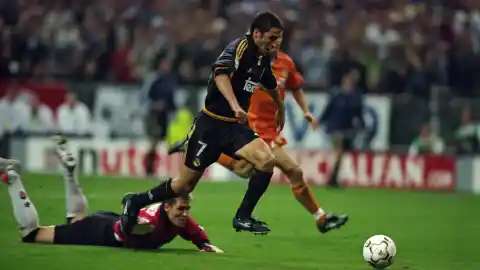 Imagen 1 de Cañizares recuerda las finales de Champions del Valencia: "Contra el Real Madrid no competimos y con el Bayern pudimos ganar"