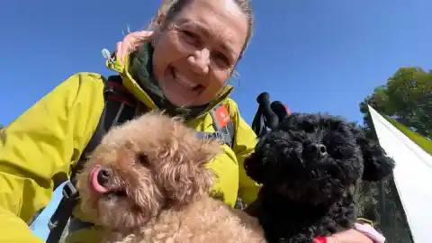Imagen 1 de Mayka Navarro: “No pude ser madre, pero lo que siento por mis perros Lola y Simón se debe parecer”