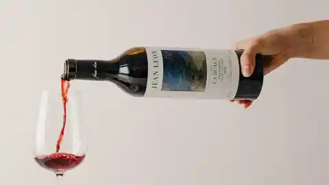 Imagen 1 de La unión entre culturas y la fuerza de lo esencial visten el nuevo vino insignia de Jean Leon