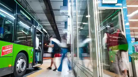 Imagen 1 de El horario de paso de los buses interurbanos de Madrid se podrá consultar en tiempo real a través de Google Maps