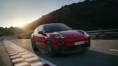 Imagen 1 de El nuevo Porsche Macan: lujo eléctrico, potencia y un diseño atemporal