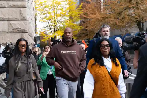 Imagen 1 de Así ha golpeado la Cosa Nostra a la NBA: máquinas de rayos X, cámaras ocultas y gafas trucadas