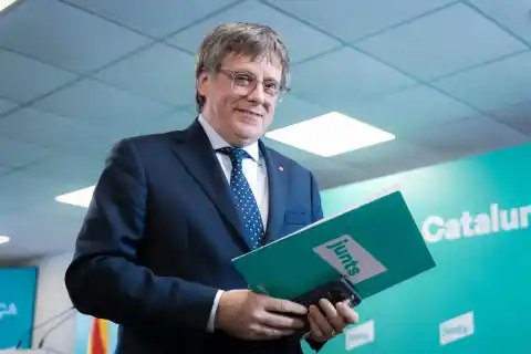 Imagen 1 de Astucia y espectáculo de Puigdemont