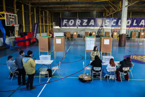 Imagen 1 de Cuándo es la segunda vuelta en Chile: Kast y Jara se encuentran nuevamente en las urnas