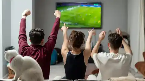 Imagen 1 de Descubre todos los partidos del Real Madrid y el Barcelona que emite Movistar Plus+ en noviembre al mejor precio