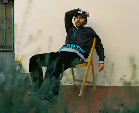 Imagen 1 de Kiko Kostadinov, diseñador: “Nunca quise que la marca girase sobre mi experiencia como inmigrante”