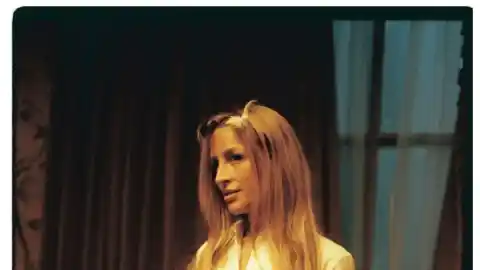 Imagen 1 de Belén Aguilera, la nueva voz que explotó en TikTok: “Amar es todo lo contrario a desear ”