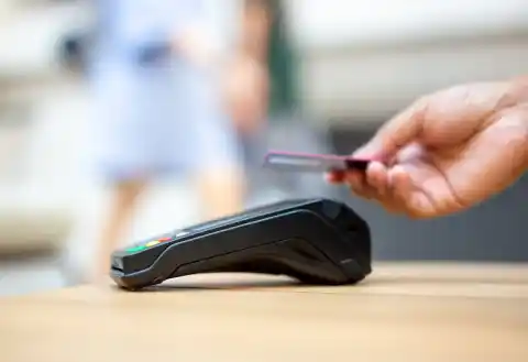 Imagen 1 de México busca acotar el dinero en efectivo entre las presiones a los bancos y las quejas de Estados Unidos