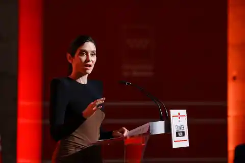 Imagen 1 de Catorce psicólogos atienden las 21.787 peticiones telemáticas de ayuda de los jóvenes de Madrid con problemas de salud mental desde 2023