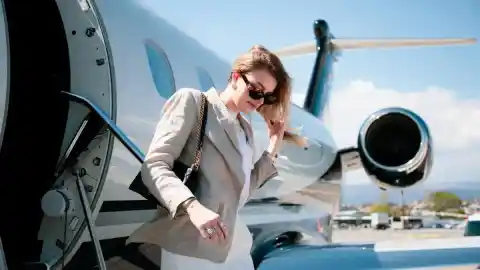 Imagen 1 de España y Francia lideran una propuesta para imponer una tasa a los vuelos de lujo