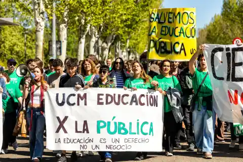 Imagen 1 de La asfixia de la Complutense: ayudas educativas sin tramitar, becados que tienen que pagar o fondos inaccesibles