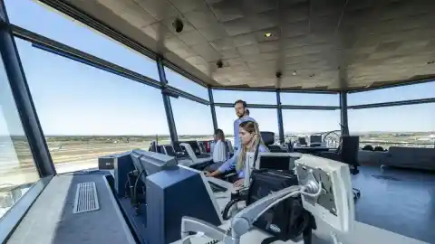 Imagen 1 de Una pista de despegue para los controladores