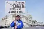 Imagen 1 de El Congreso de EEUU aprueba casi por unanimidad una ley que exige la desclasificación de documentos de Epstein