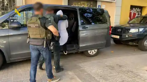 Imagen 1 de Detenido un grupo criminal que favorecía la inmigración con parejas de hecho ficticias