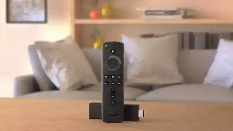 Imagen 1 de Amazon tira el precio del Fire TV Stick básico: lo deja en 27 euros al inicio de su Black Friday
