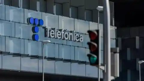 Imagen 1 de Telefónica gana 828 millones hasta septiembre un 46% menos