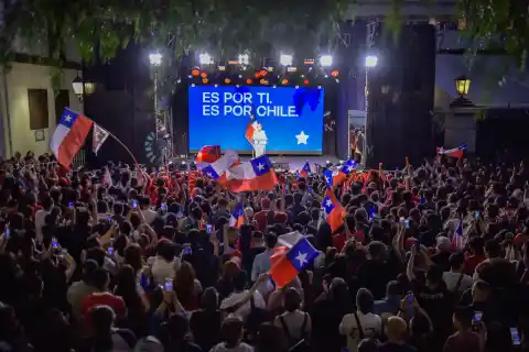 Imagen 1 de La victoria agridulce de Jeannette Jara