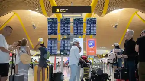 Imagen 1 de Aena eleva un 8,9% el beneficio animada por el mayor tráfico aéreo